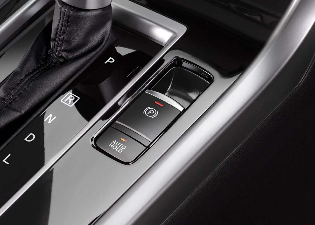 Fitur Electric Parking Brake (EPB) dengan Brake Auto Hold (BAH)