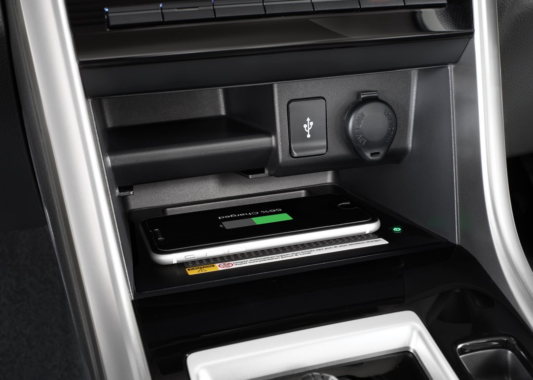 Fitur Wireless Charger